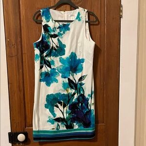 Floral Sleeveless Dress - Blue and White